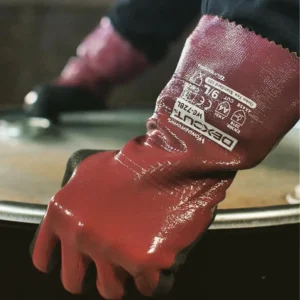 Wonder Grip WG-728L work gloves in use